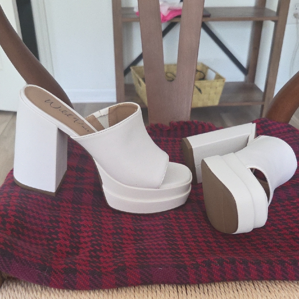 Wild Pair White Platform Mules